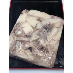 6-8 白苏东（有头） WHITE SQUID WITH HEAD ( 2KG X 7PKT )
